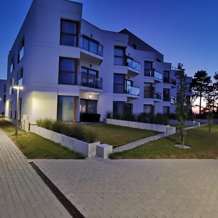 Gold B33 Let's Sea Baltic Park Lägenhet Gąski