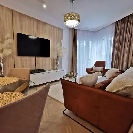 Gold B33 Let's Sea Baltic Park Apartmán Gąski