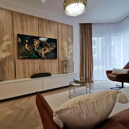 Gold B33 Let's Sea Baltic Park Apartment