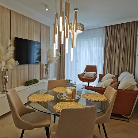Apartment Gold B33 Let's Sea Baltic Park *