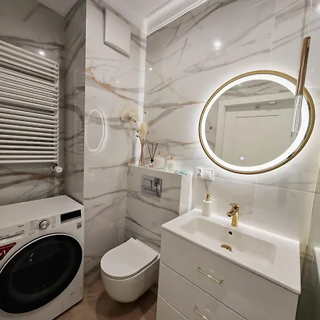Apartment Gold B33 Let's Sea Baltic Park
