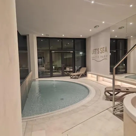 Gold B33 Let's Sea Baltic Park Lägenhet Gąski