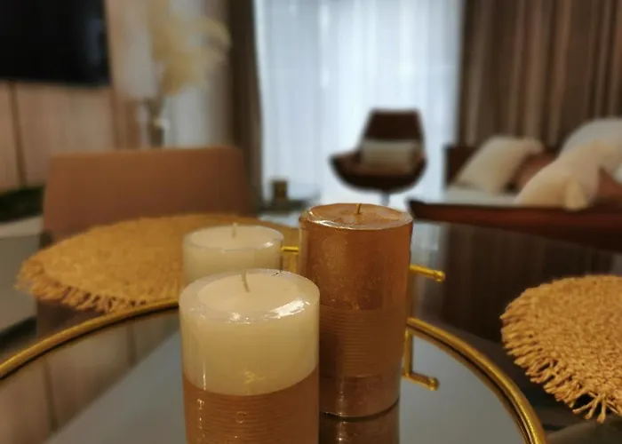 Gold B33 Let's Sea Baltic Park شقة *