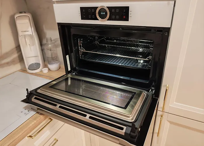 Gold B33 Let's Sea Baltic Park شقة